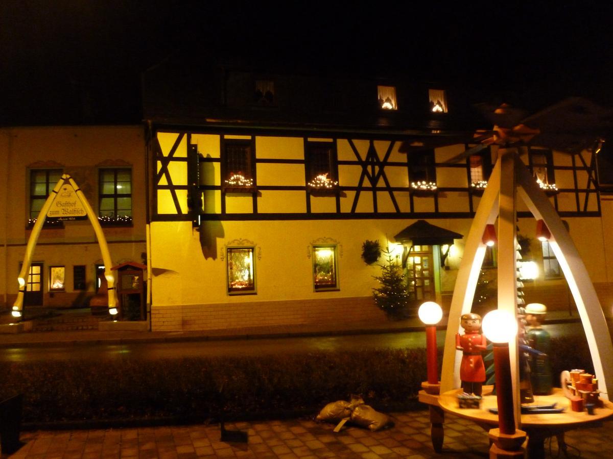 Hotel Gasthof Zum Walfisch Klingenthal Exterior photo