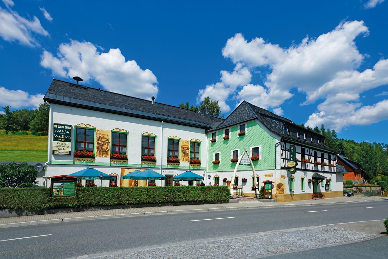 Hotel Gasthof Zum Walfisch Klingenthal Exterior photo